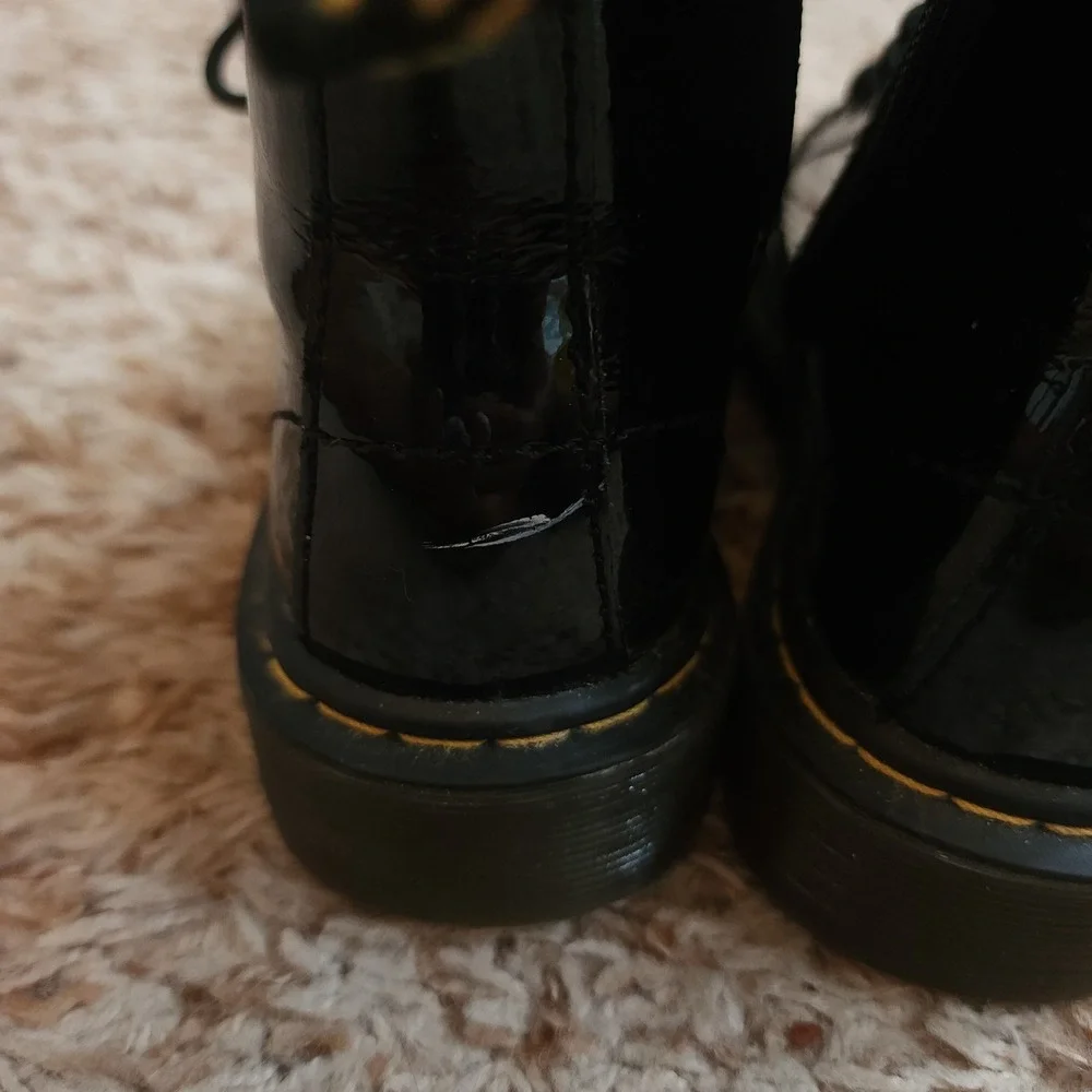 Dr. Martens 1460 Delaney Boots Kids 7 Black Patent Leather Side Zip Combat Boot